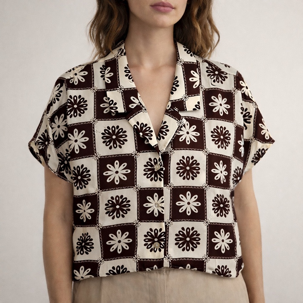 Simons retro Brown and Cream Floral boxy Shirt size XS